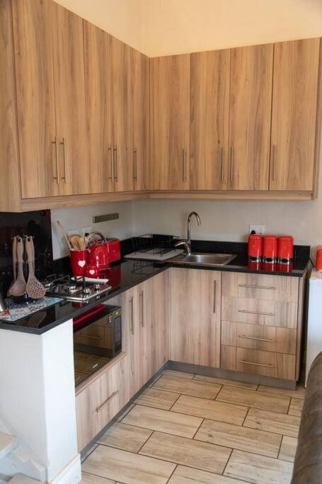 Ferienwohnung Wildheart Safari - Zesty Zebra Hoedspruit Exterior foto