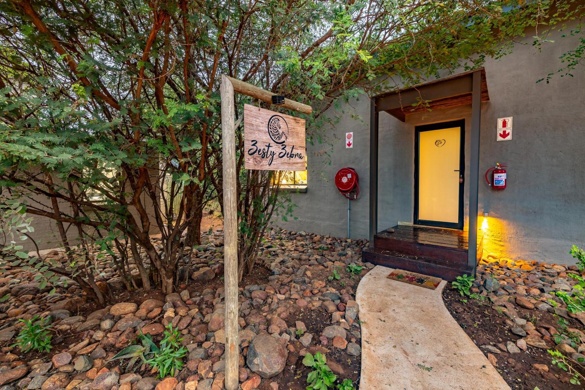 Ferienwohnung Wildheart Safari - Zesty Zebra Hoedspruit Exterior foto